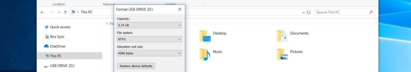 Windows 10: “Format USB Drive” dialog