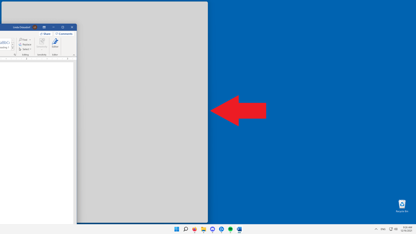 Windows 11: split screen (two windows)