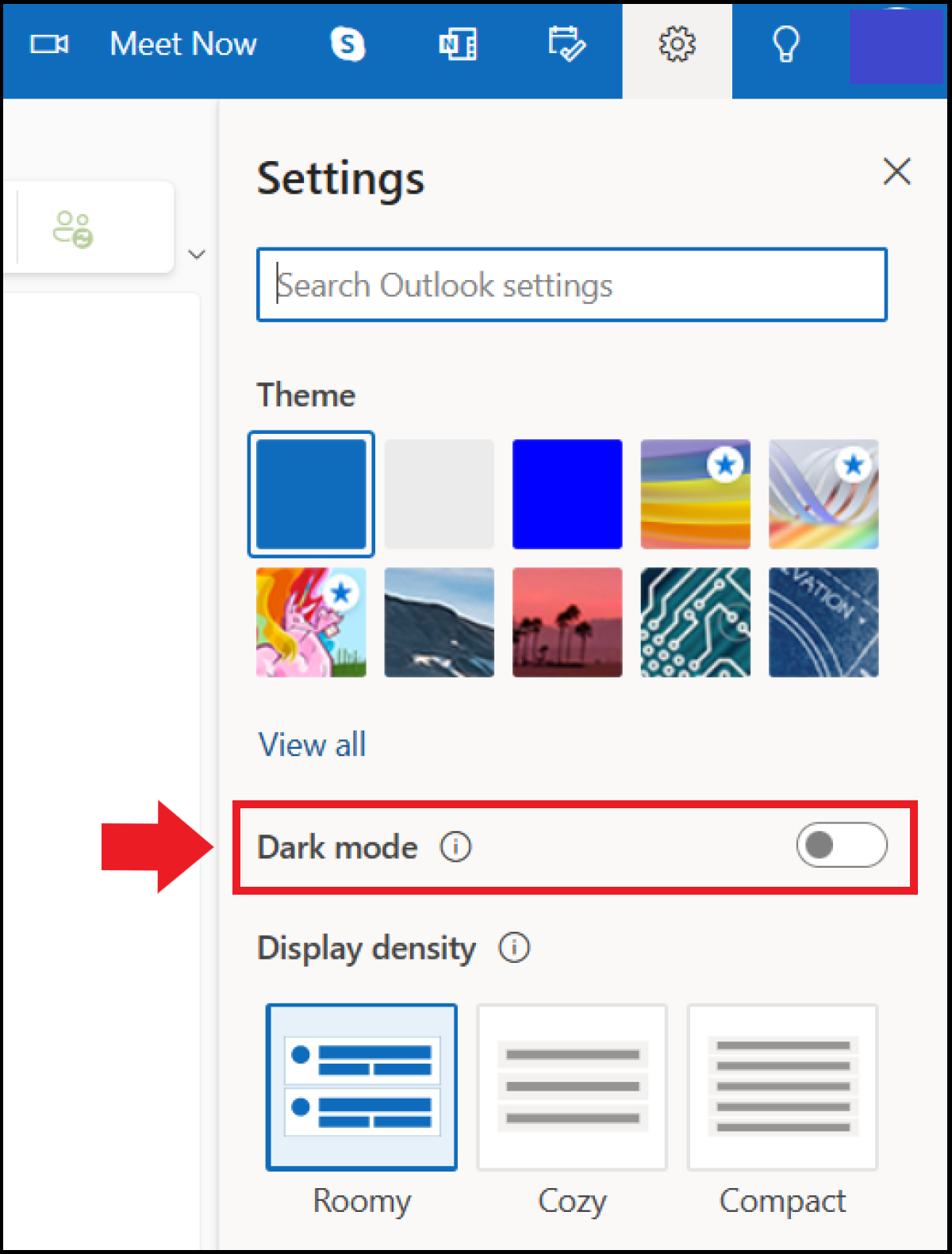 The dark mode in the Outlook Web App settings