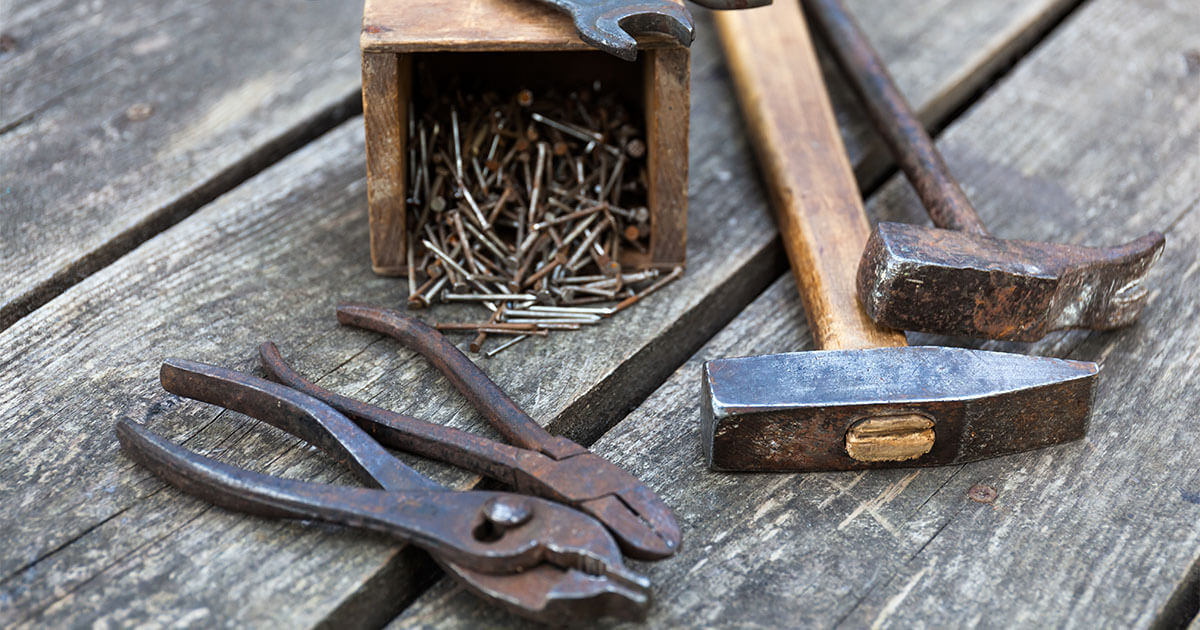 Find success with the right social media tools Find success with the right social media tools