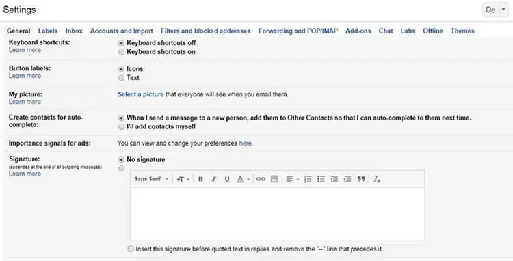 Clip of a screenshot of the Gmail general settings where you can see the signature options Clip of a screenshot of the Gmail general settings where you can see the signature options