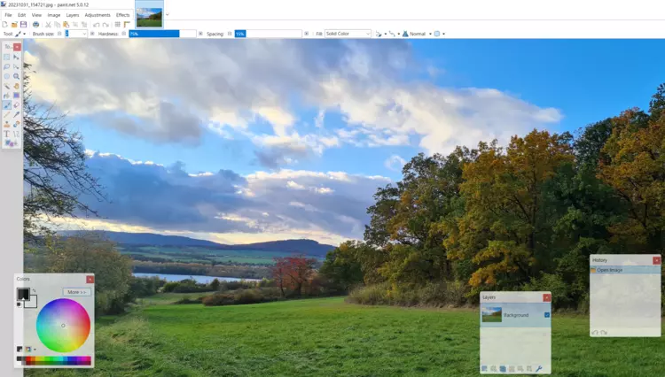 Screenshot from Paint.NET Screenshot from Paint.NET
