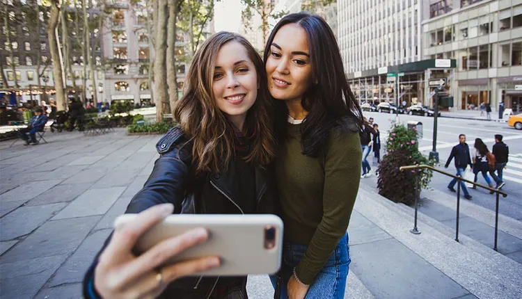 Introducing Snapchat Introducing Snapchat