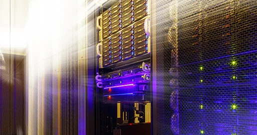 Apache vs. NGINX Apache vs. NGINX