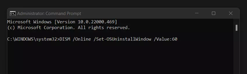 Imagen: Símbolo del sistema: ampliar el plazo para desinstalar Windows 11
